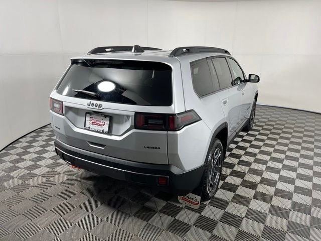 Used 2026 Silver Jeep Laredo image 7