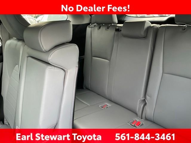 Certified Used 2025 Silver Toyota XLE image 20
