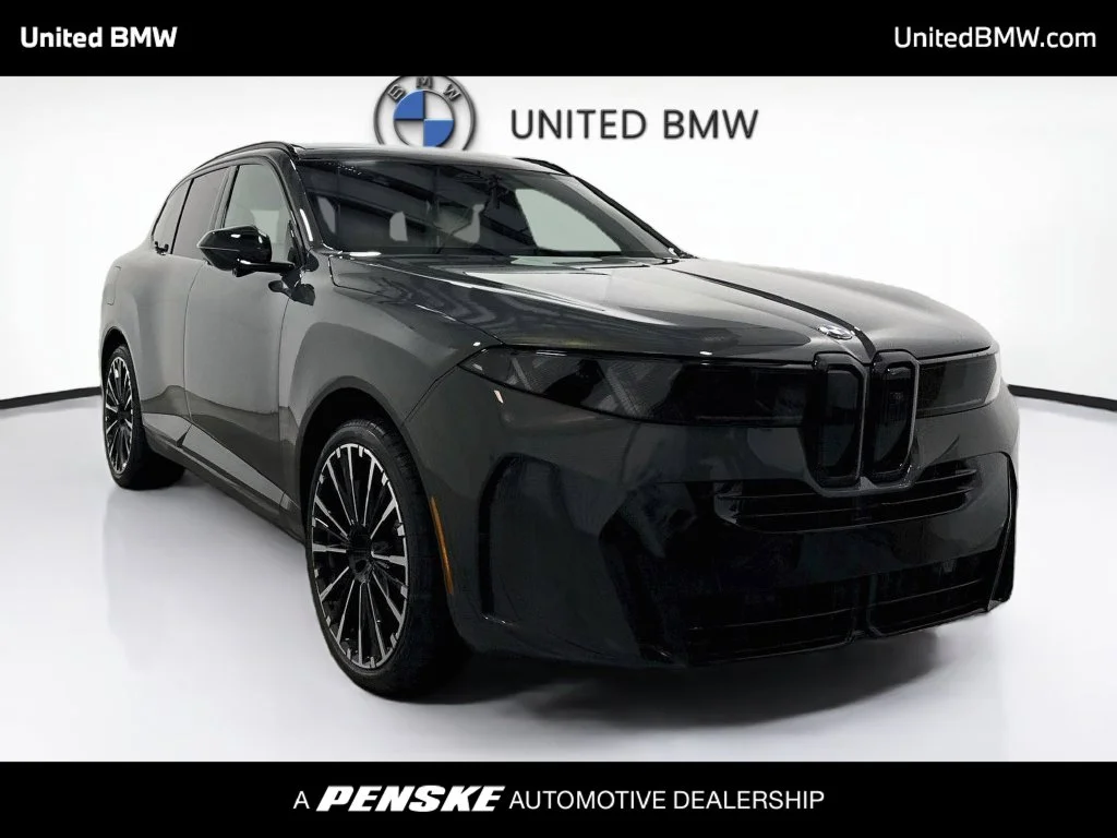 New 2027 Dravit Grey Metallic BMW  image 3