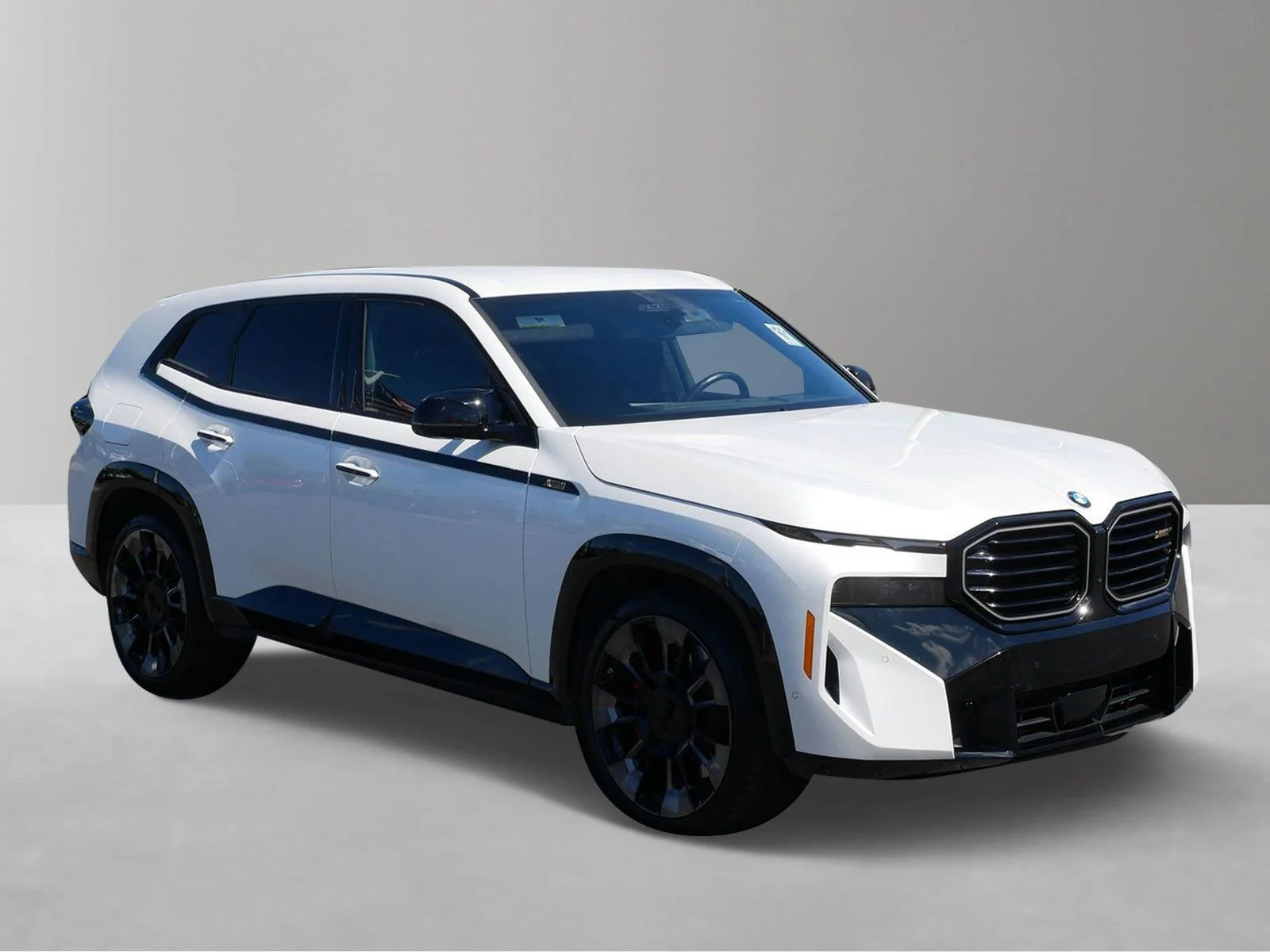Used 2023 BMW XM Base with VIN 5YM23CS07P9S50685 for sale in White Bear Lake, Minnesota