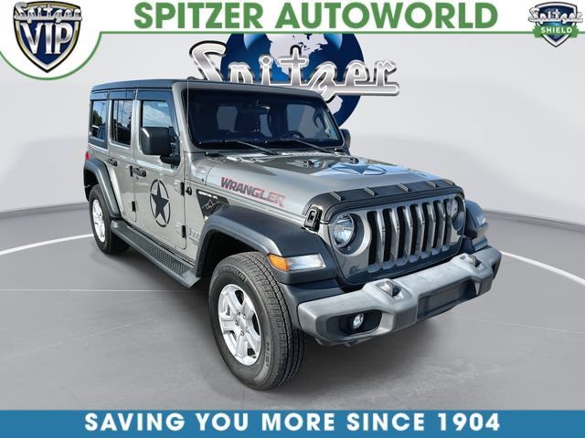 Used 2019 Gray Jeep Sport S 4x4 image 1