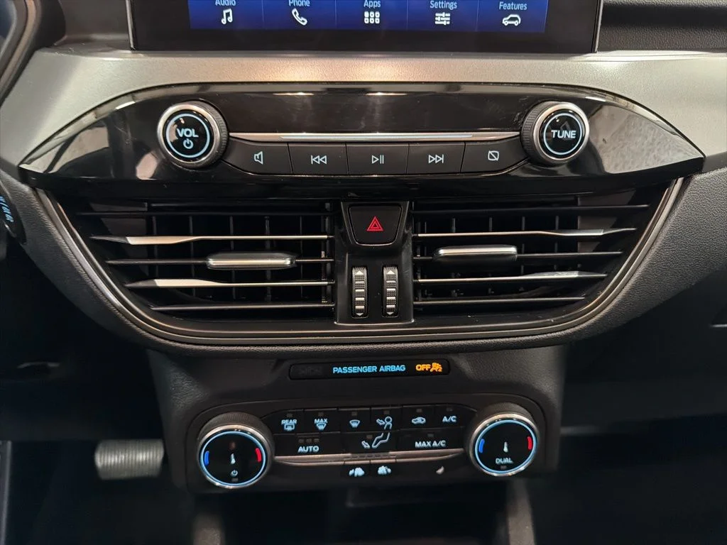 Used 2023 Black Ford Active image 20