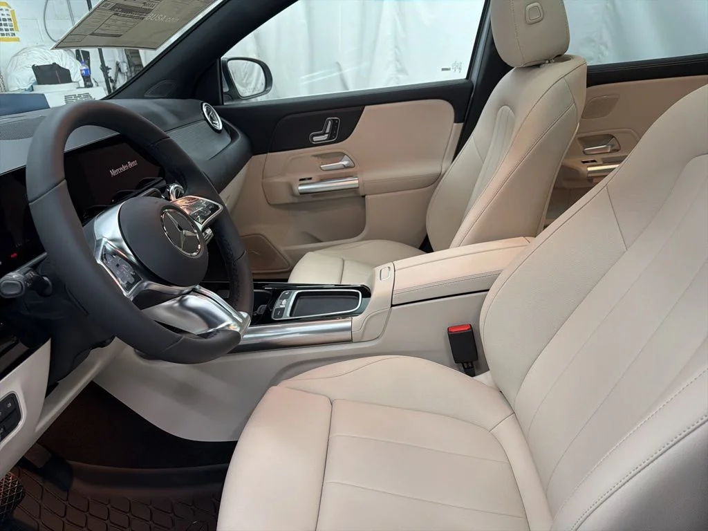 Used 2026 Silver Mercedes-Benz GLA 250 image 14