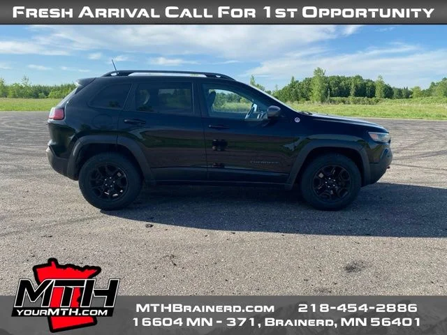 2019 Jeep Cherokee Trailhawk 4X4's photo