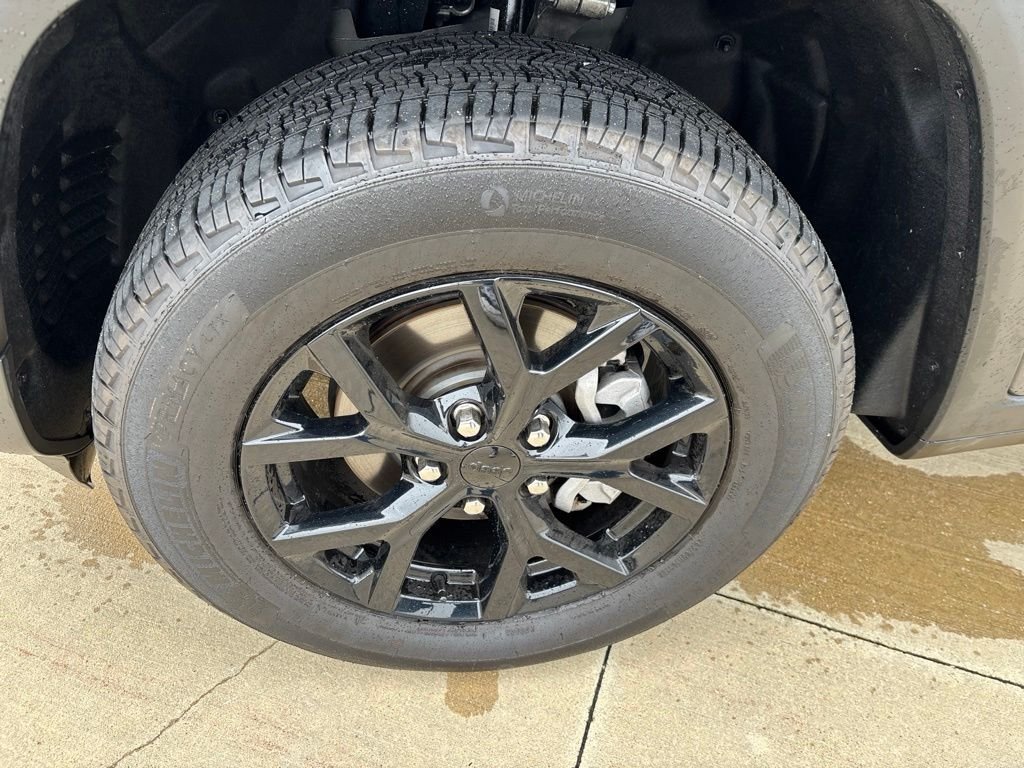 2025 Jeep Grand Cherokee Altitude - Photo 13