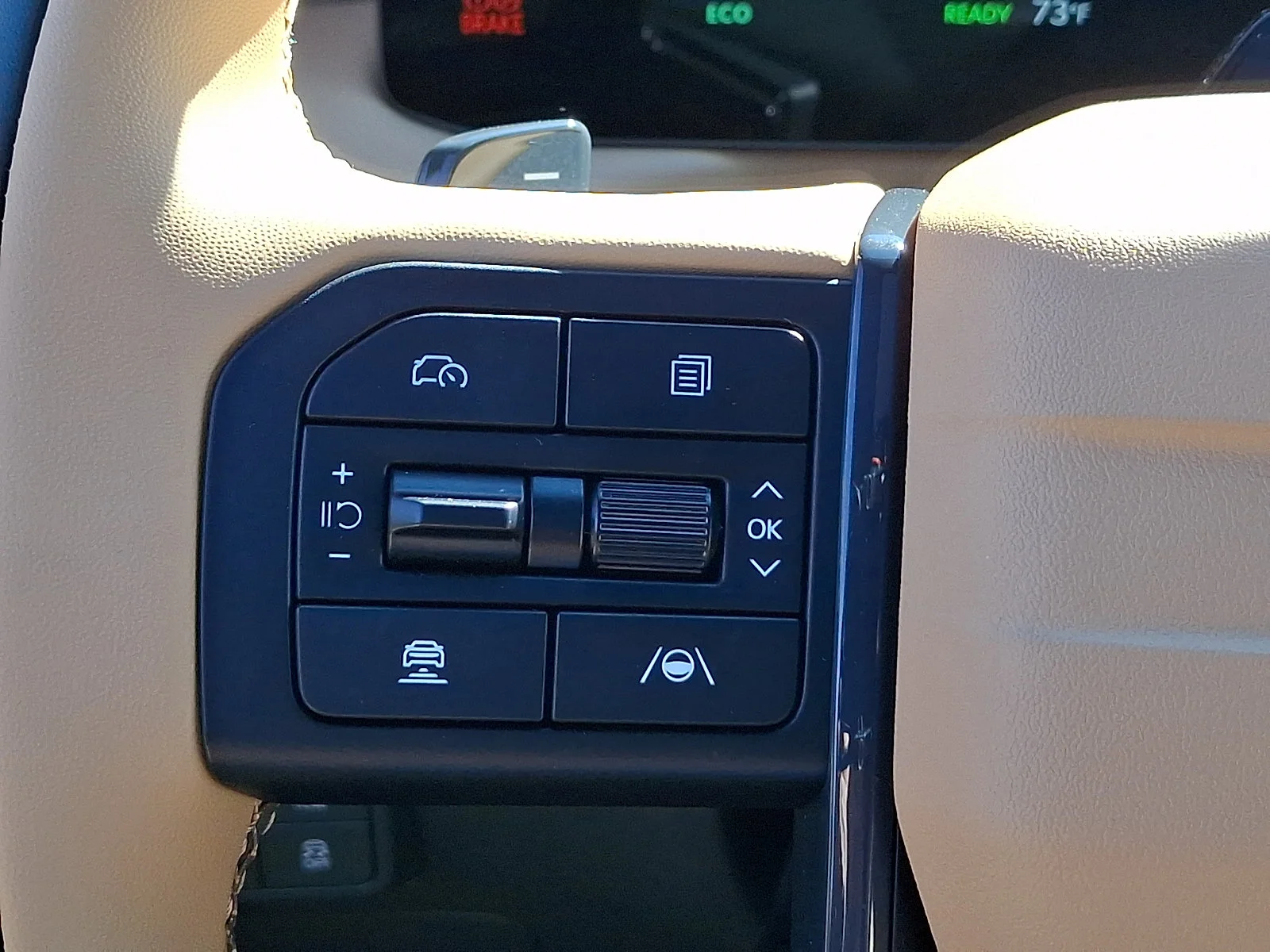 New 2027 White Kia X-Line SX image 18