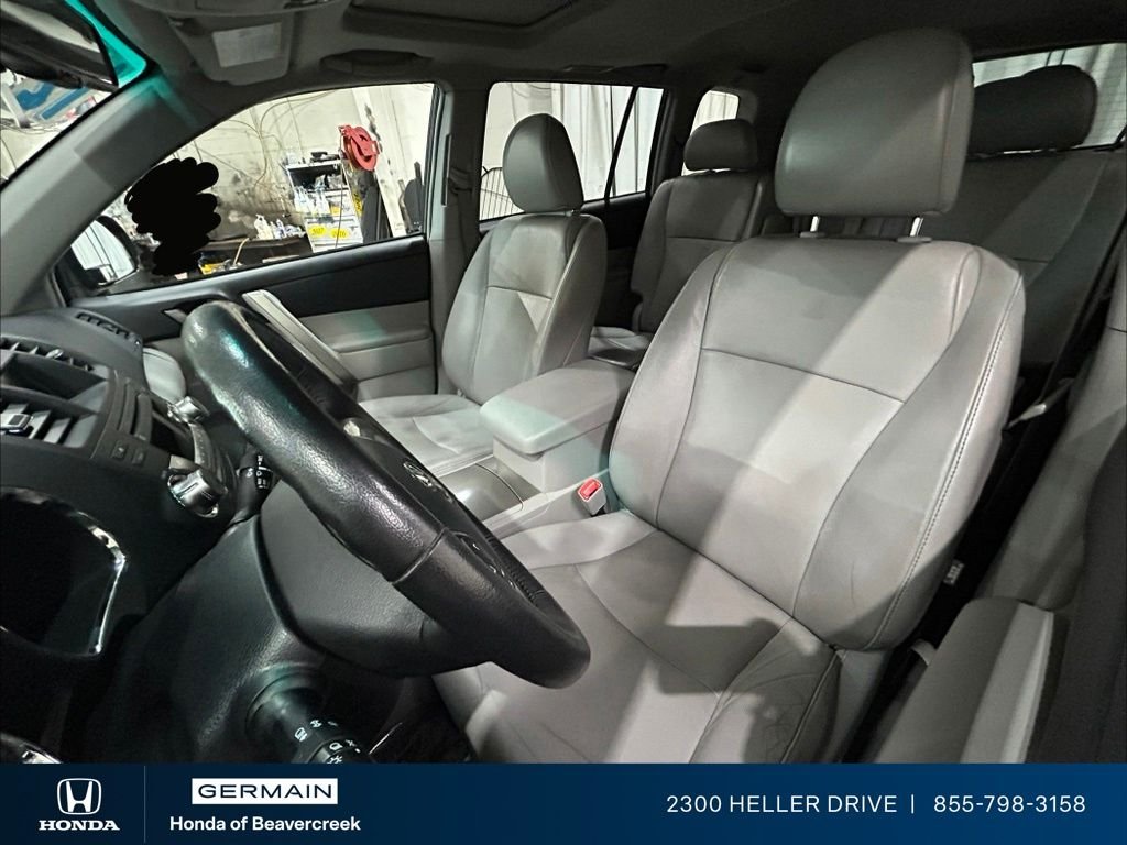 Used 2012 Shoreline Mist Toyota SE image 26