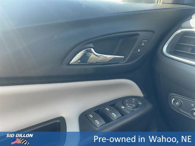 Used 2019 Silver Ice Metallic Chevrolet LT image 14