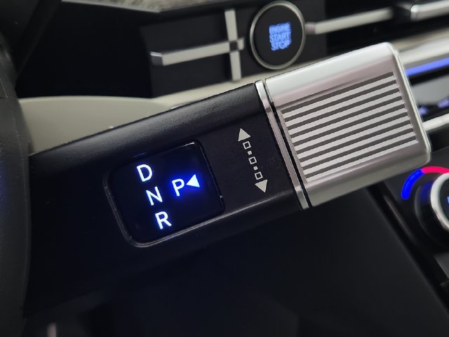 2024 Hyundai Santa Fe Limited - Photo 29