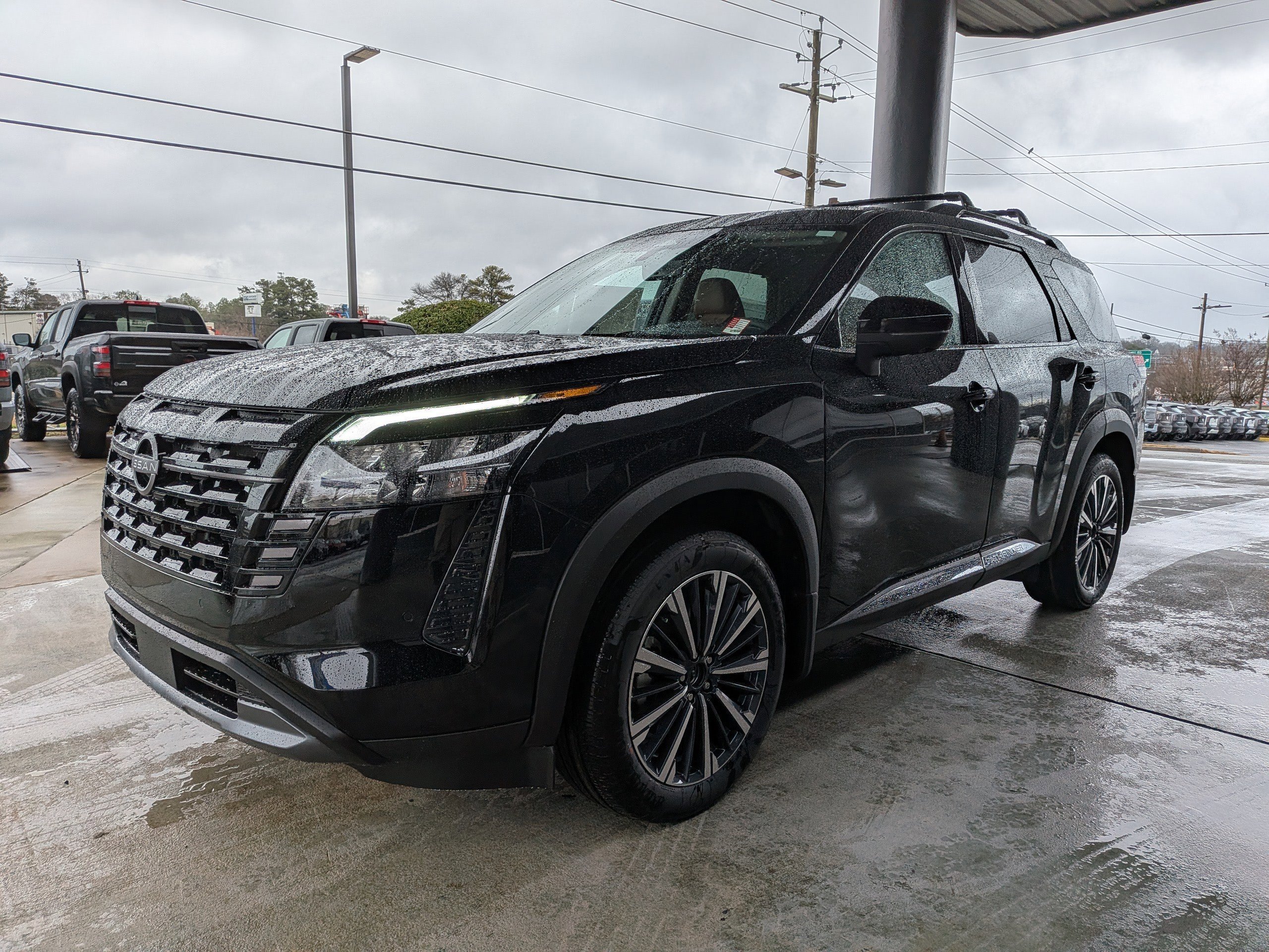 New 2026 Black Nissan Platinum image 6