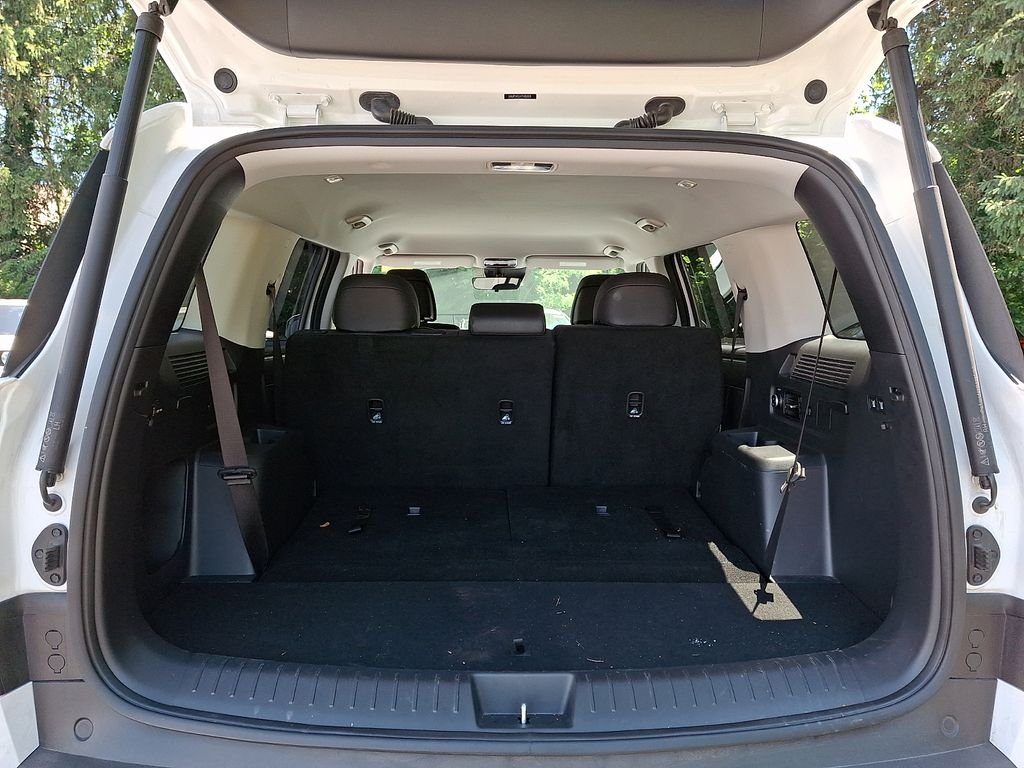 Used 2026 White Hyundai SEL image 28