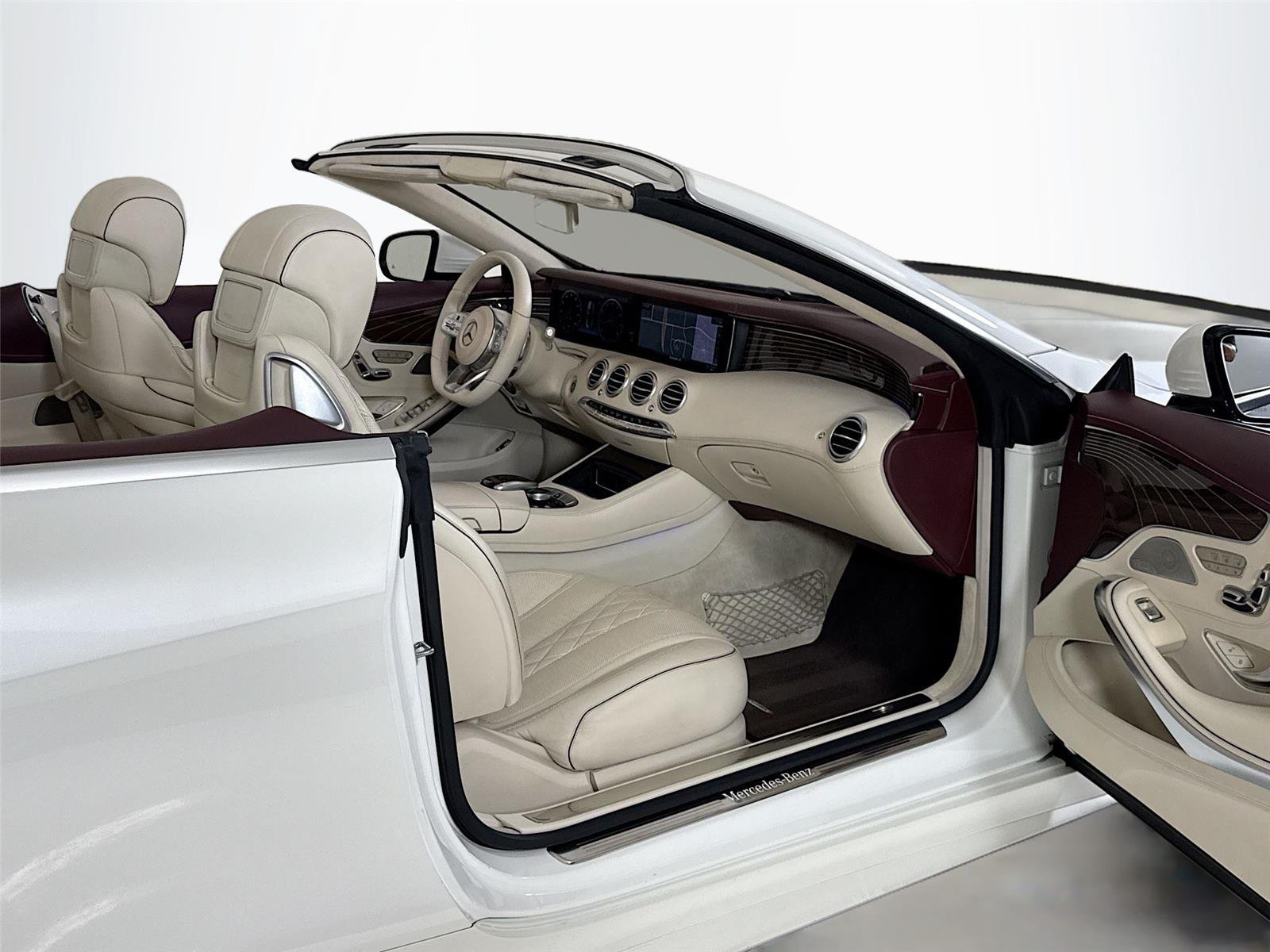 Used 2019 designo Cashmere White Magno (Matte Finish) Mercedes-Benz S 560 Cabriolet | AMG® Line | Premium Pkg | Driver Assist Pkg image 29