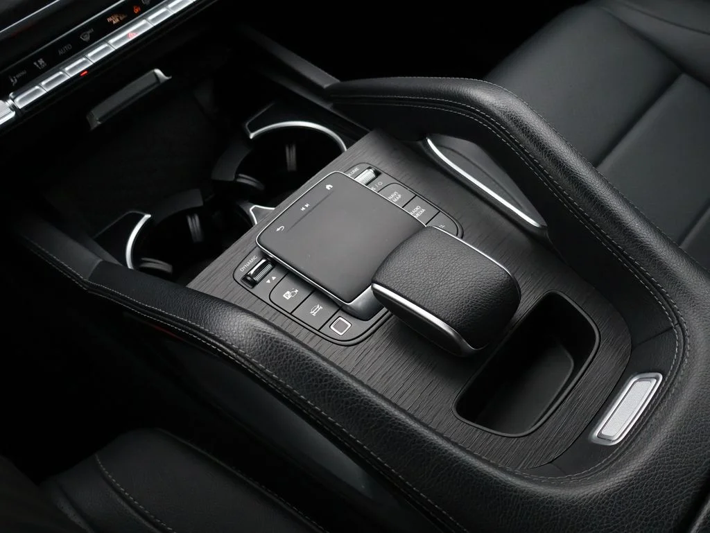 Used 2025 Black Mercedes-Benz GLE 350 image 29