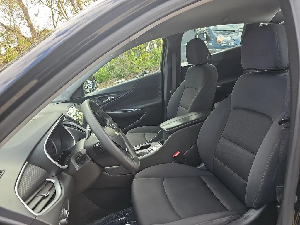 Used 2023 Black Chevrolet LT image 14