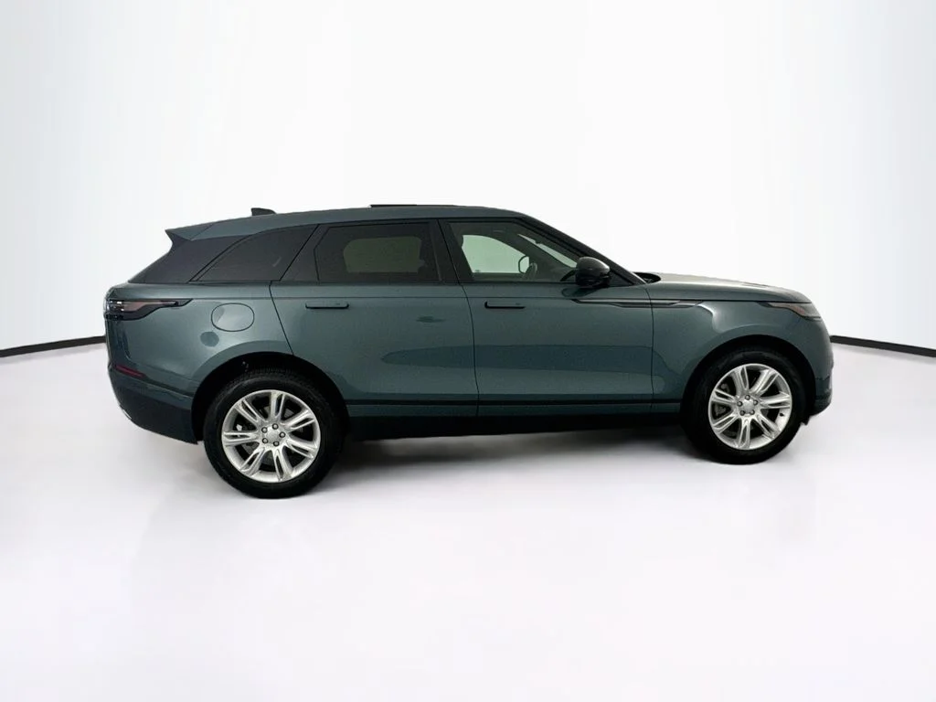 Certified Used 2026 Green Land Rover S image 4