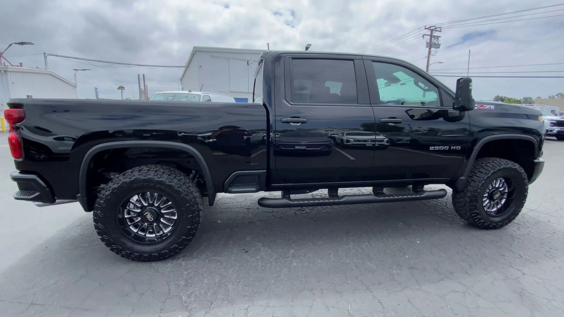 2026 Chevrolet Silverado 2500 HD Custom - Photo 10