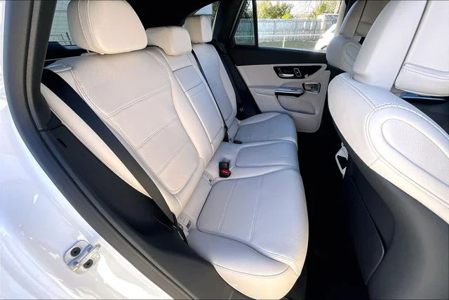 New 2026 Mercedes-Benz GLC GLC 300 4D Sport Utility