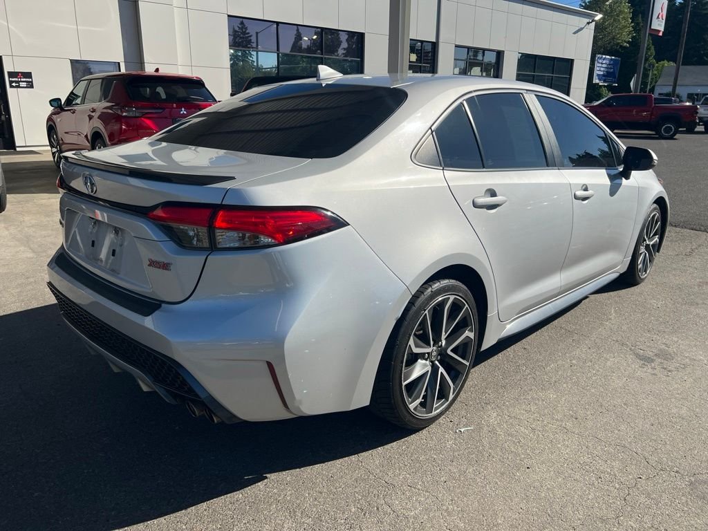 Used 2022 Classic Silver Metallic Toyota XSE image 4