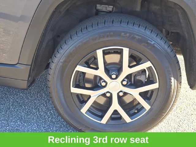 Certified Used 2024 Gray Jeep Limited image 34