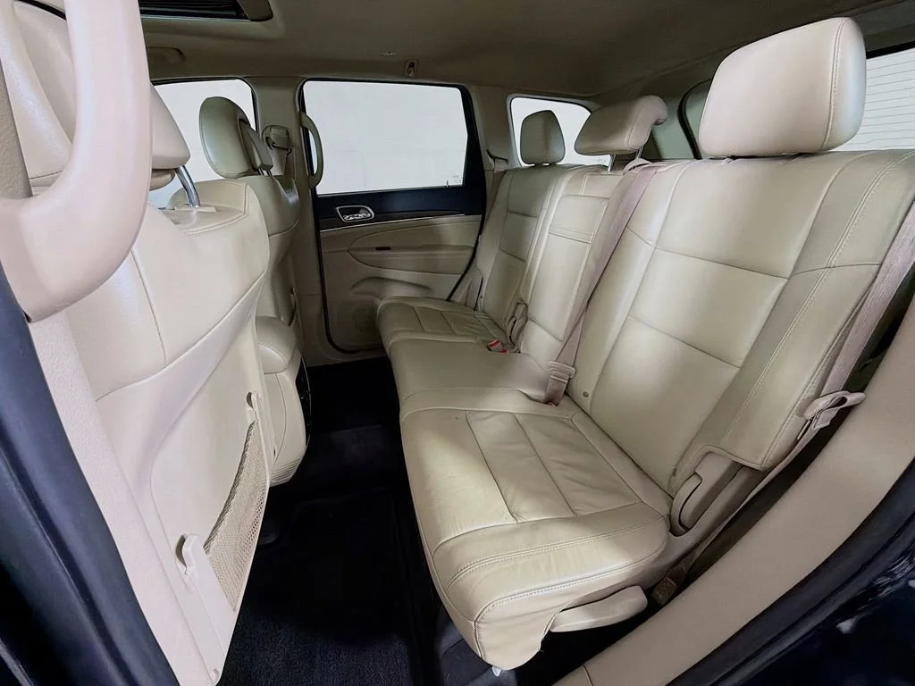 Used 2017 Black Jeep Limited image 19