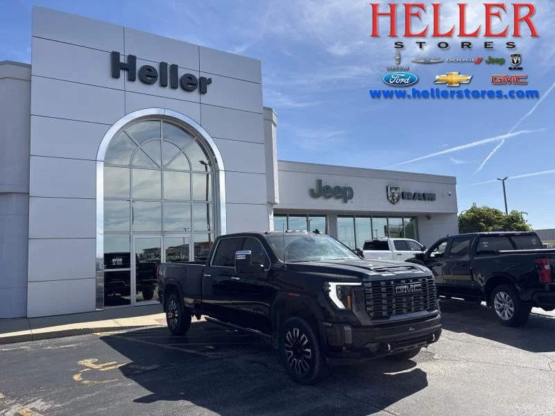 Used 2024 Onyx Black GMC Denali Ultimate image 1