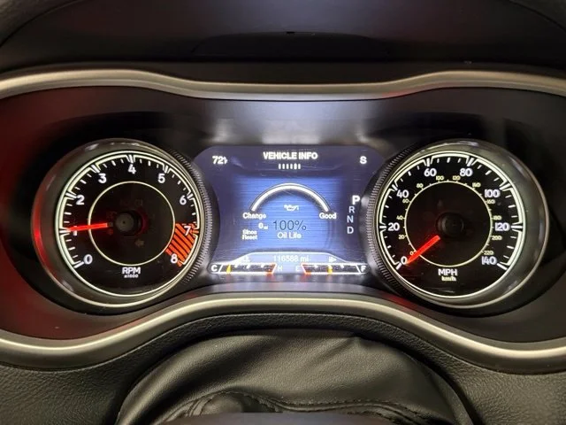 Used 2015 Beige Jeep Limited image 23