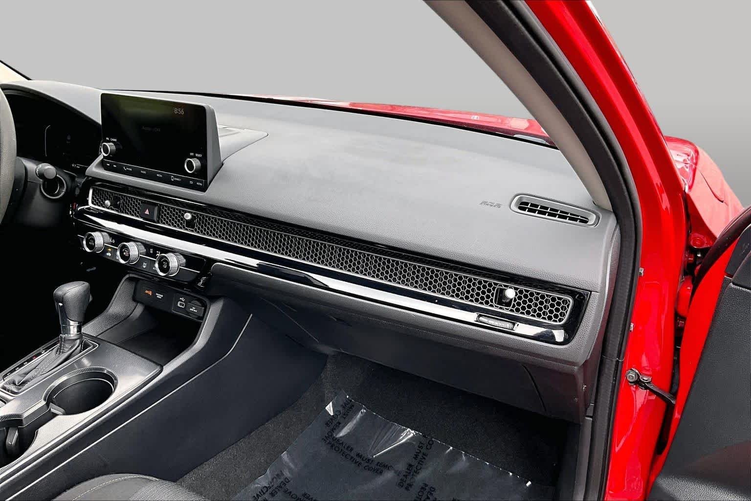 Used 2023 Rallye Red Honda LX image 18
