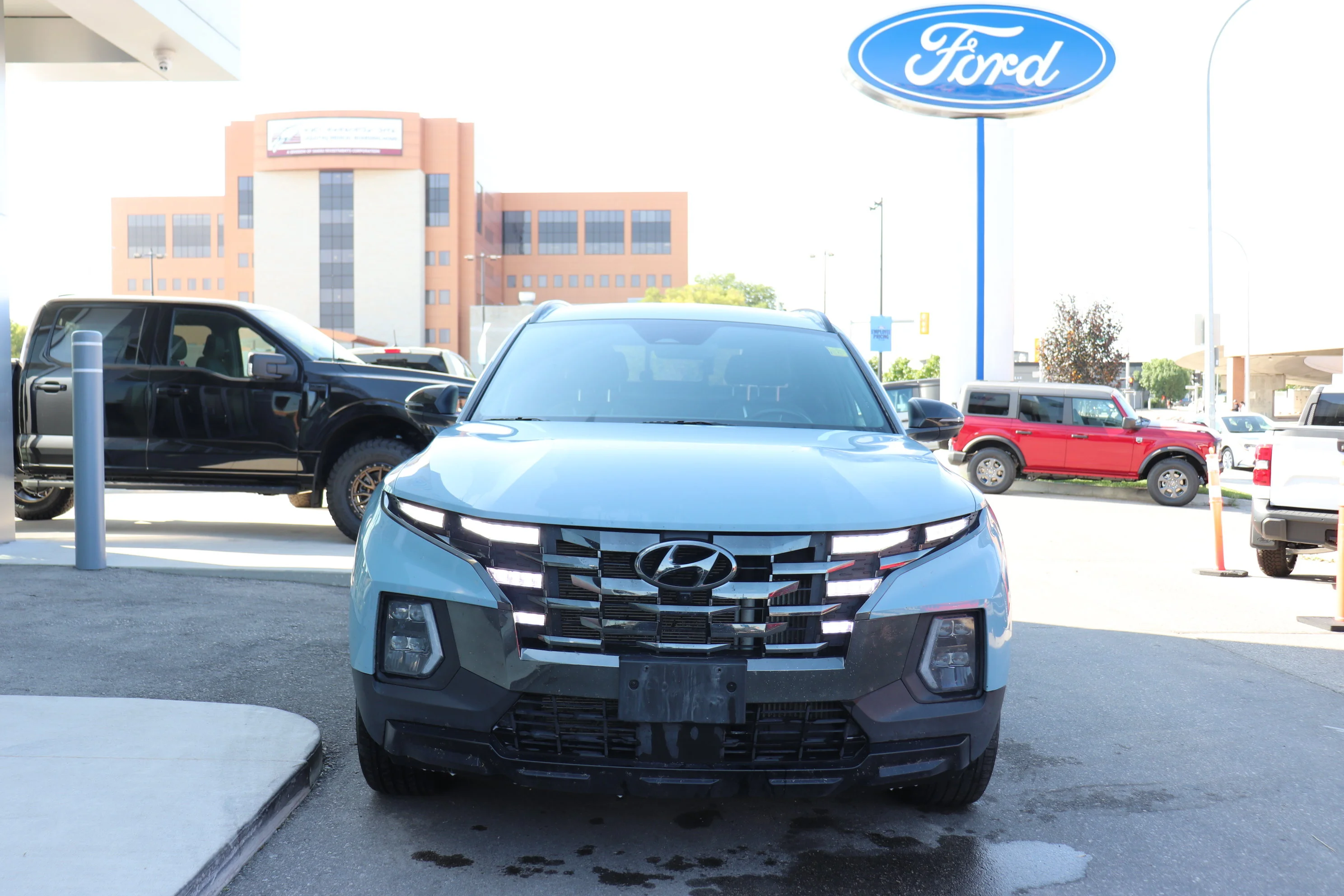 Used 2023 Blue Hyundai Ultimate image 2