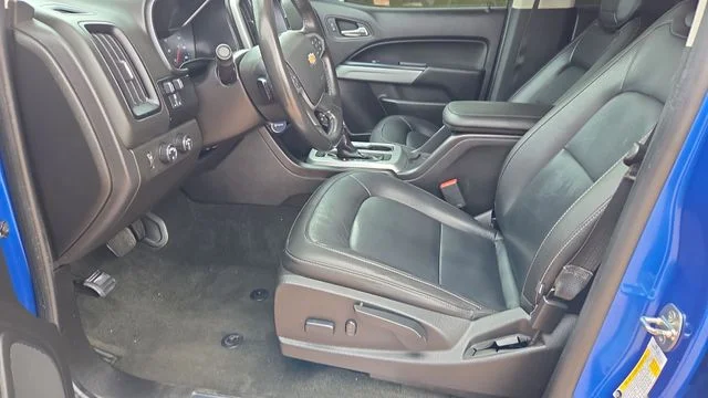 Used 2018 Blue Chevrolet ZR2 image 12