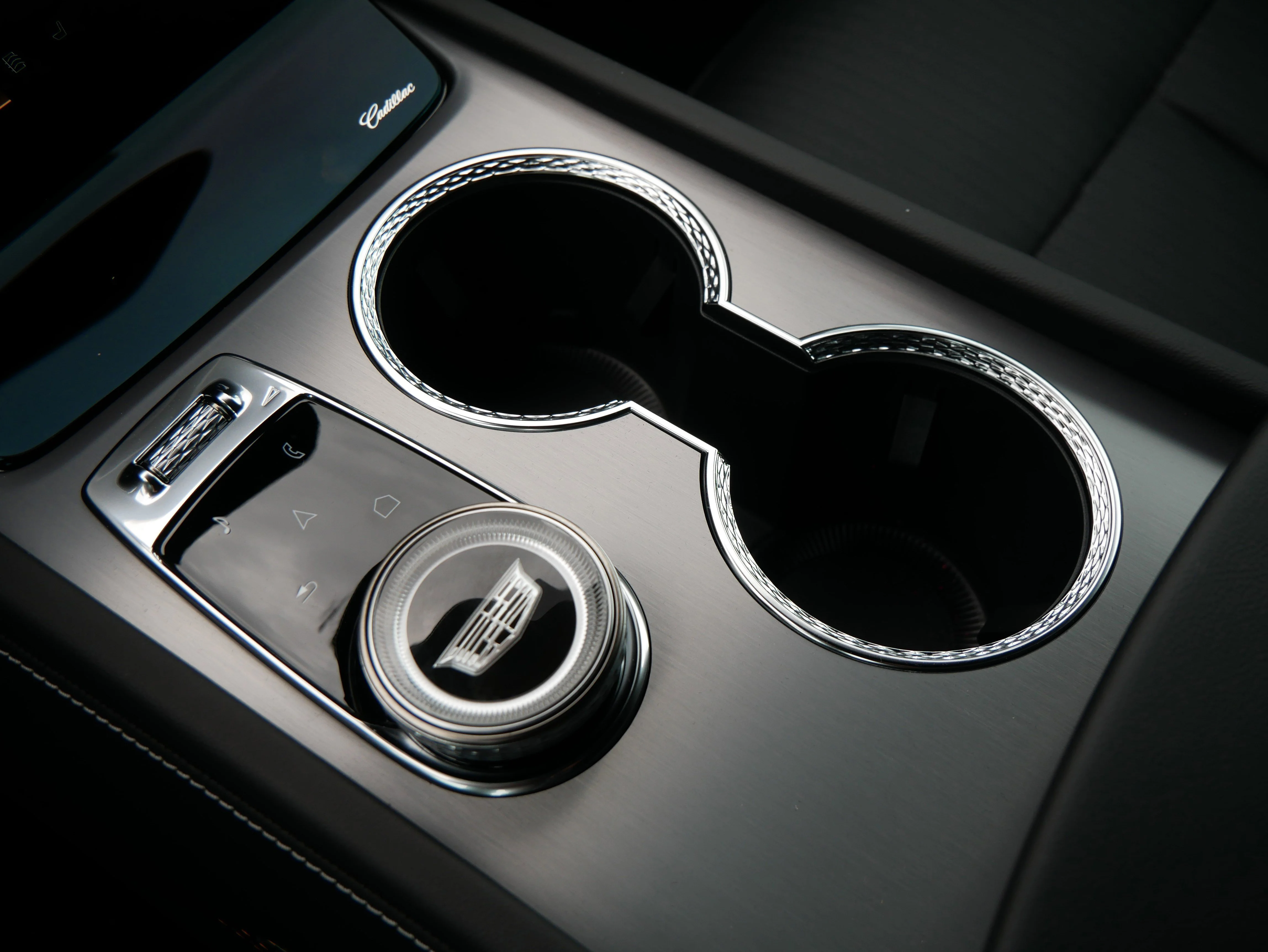 2026 Cadillac VISTIQ Sport - Photo 21
