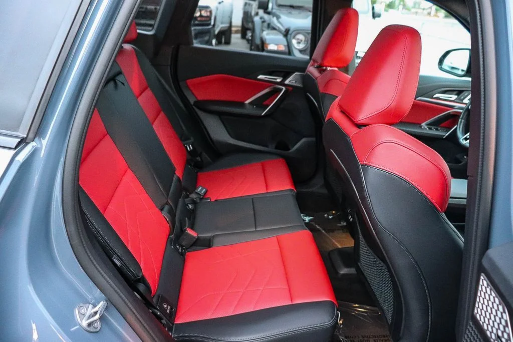 Used 2024 Gray BMW M35i image 19
