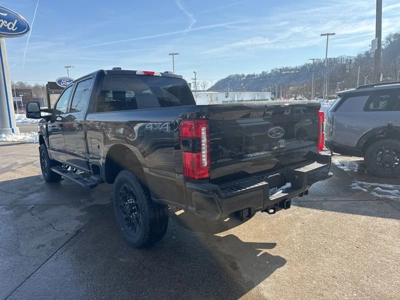 New 2026 Black Ford XLT image 5