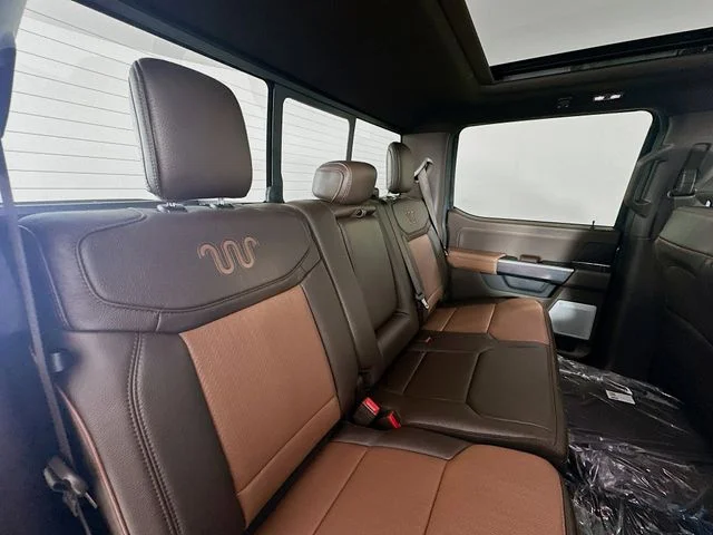 New 2026 Carbonized Gray Metallic Ford King Ranch image 28