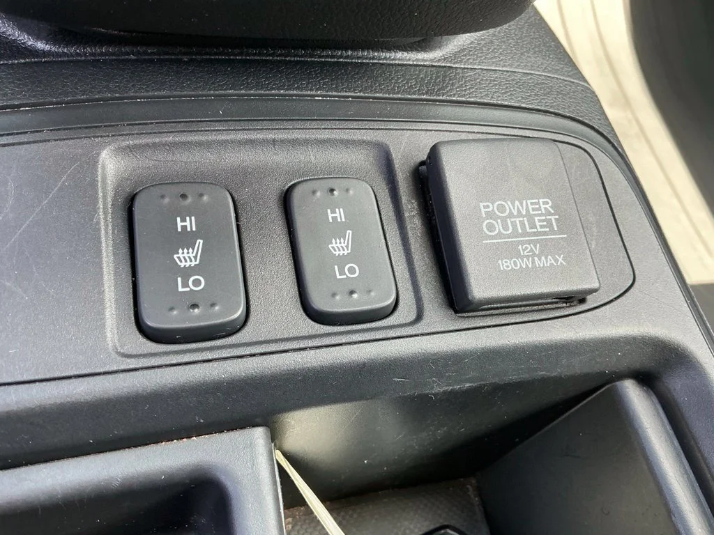 Used 2015 Silver Honda EX image 32