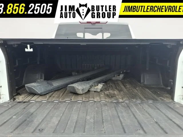 Used 2024 Iridescent Pearl Tricoat Chevrolet High Country image 22