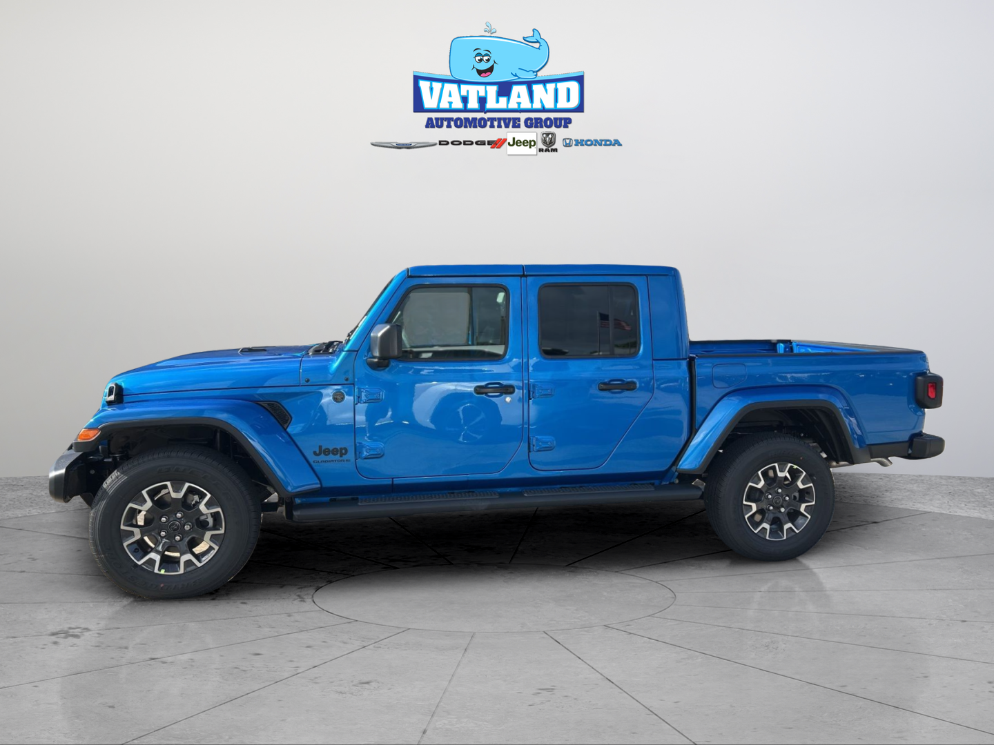 New 2026 Hydro Blue Pearl-Coat Exterior Paint Jeep Sahara image 2