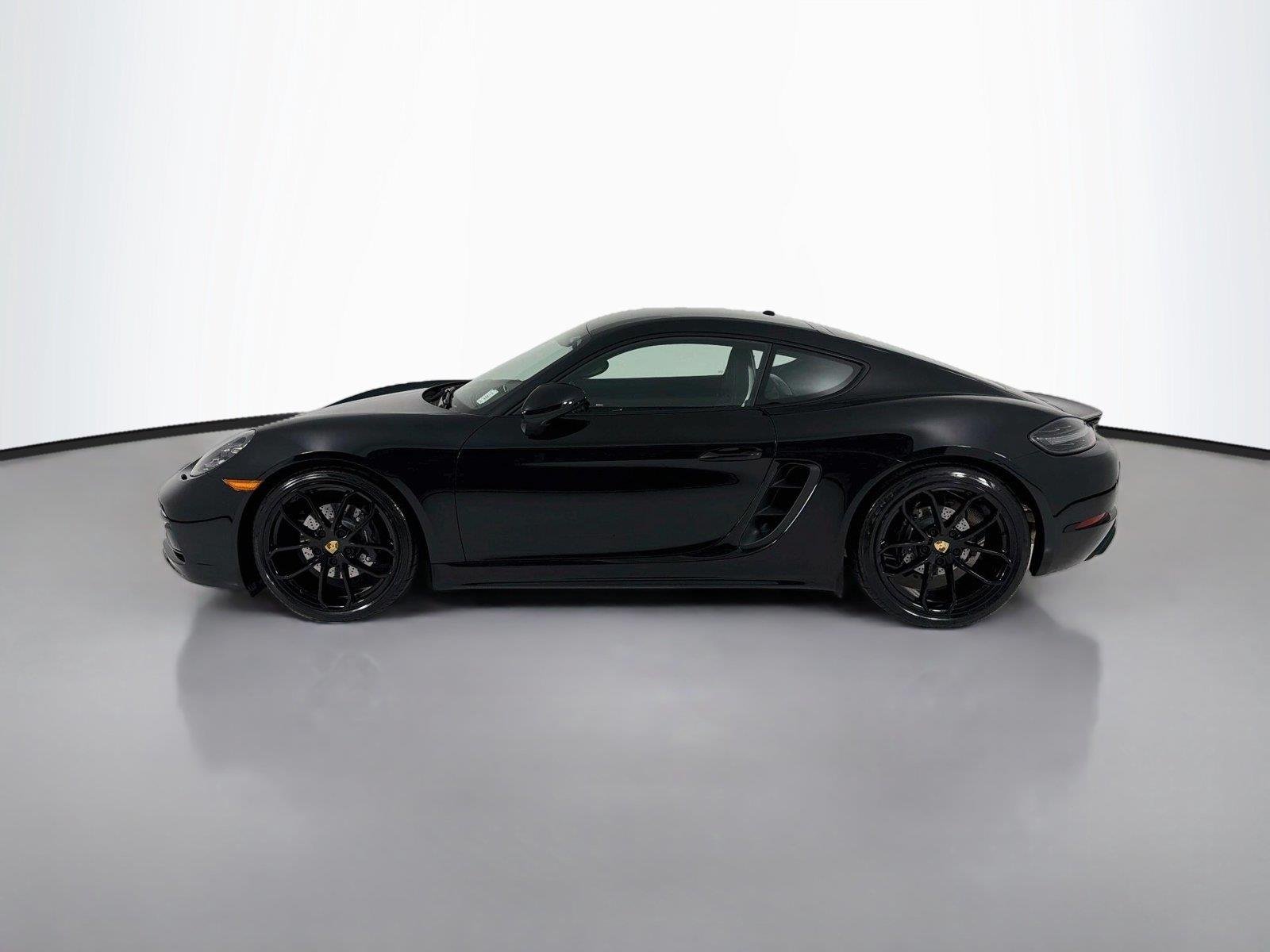 Used 2024 Black Porsche Style Edition image 2
