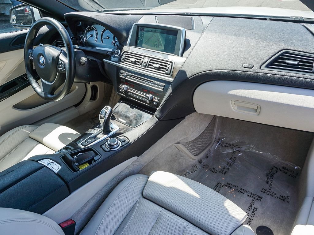 Used 2012 White BMW 650i image 14