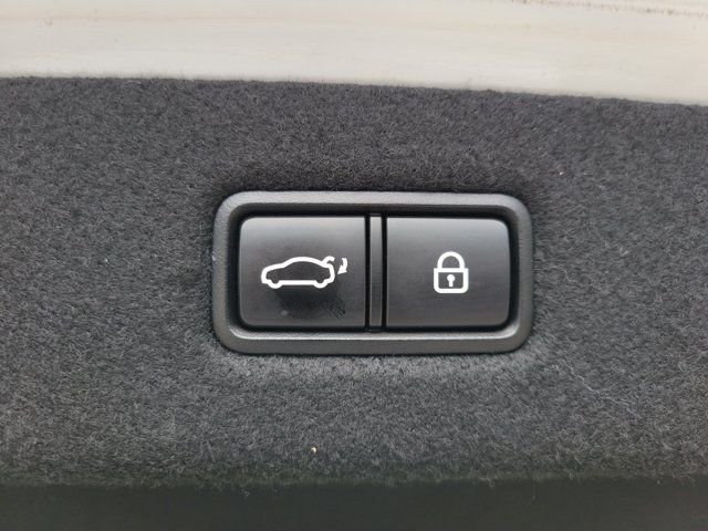 2017 GENESIS G90 Premium - Photo 7