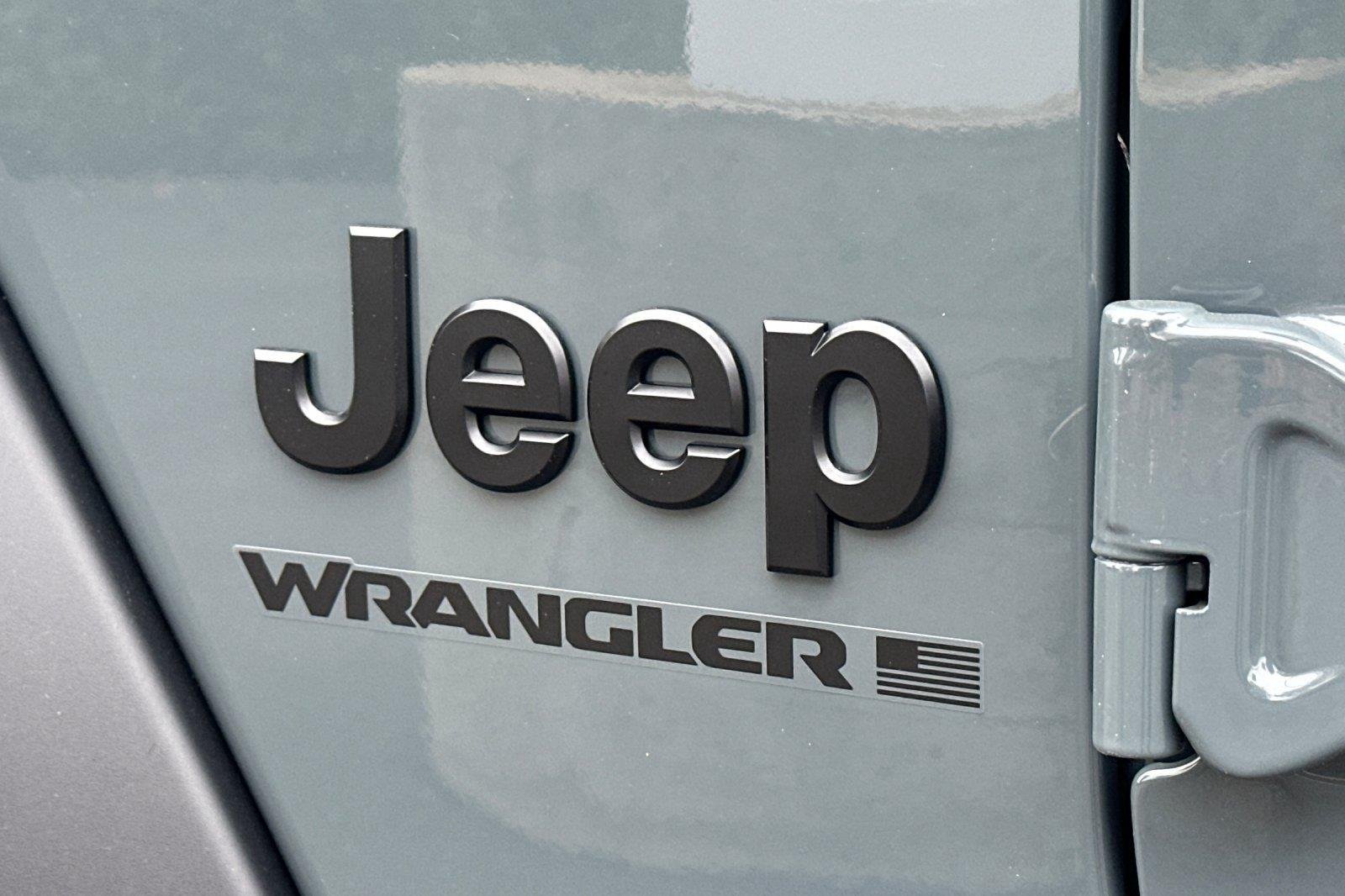 New 2026 Anvil Clearcoat Jeep Sport S image 25