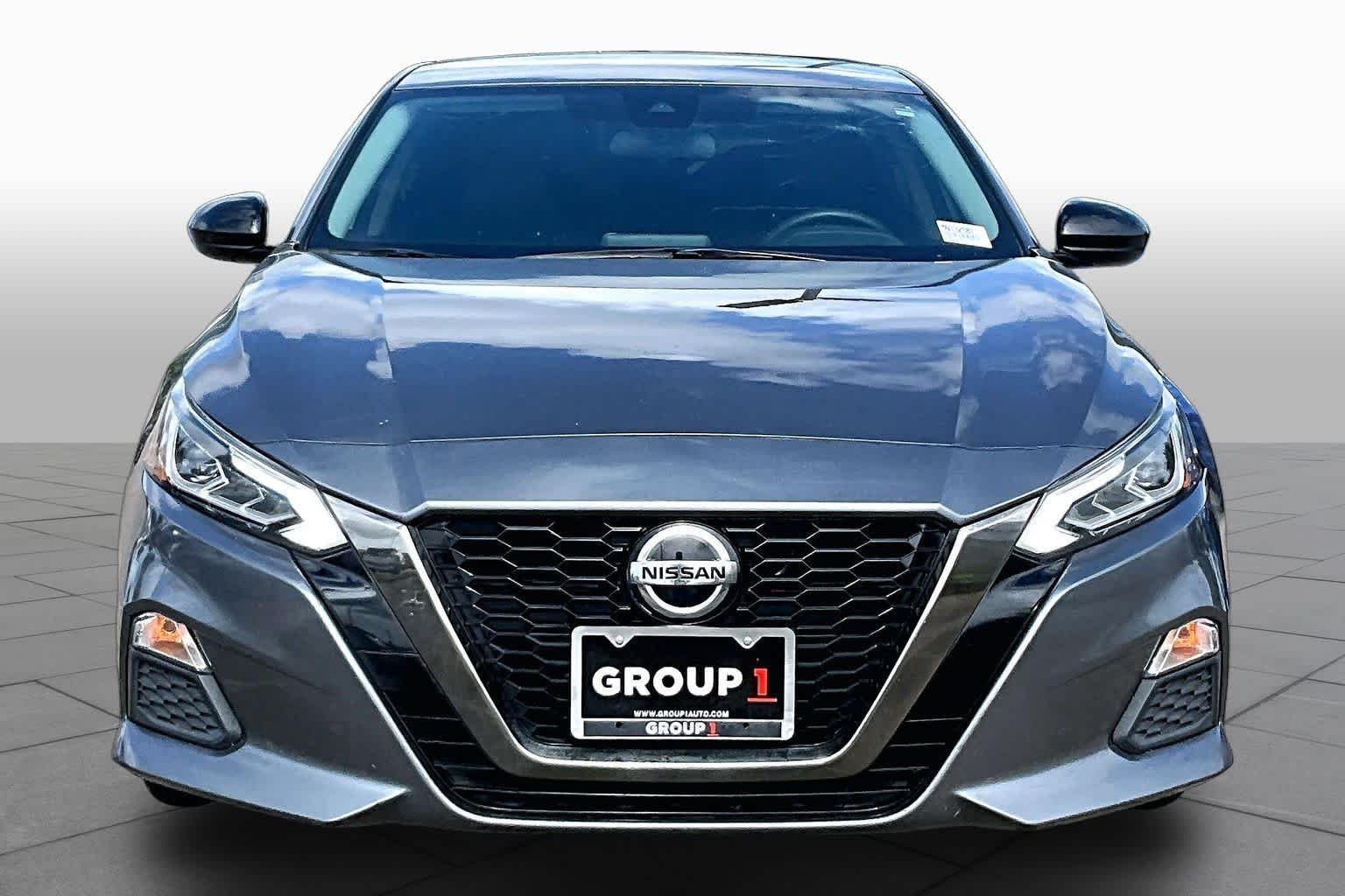 Pre-Owned 2021 Nissan Altima 2.5 SR