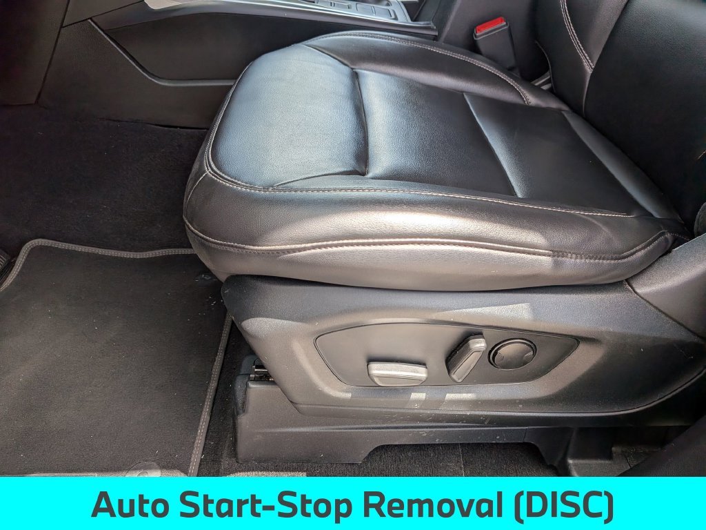 Used 2023 Black Ford XLT image 19