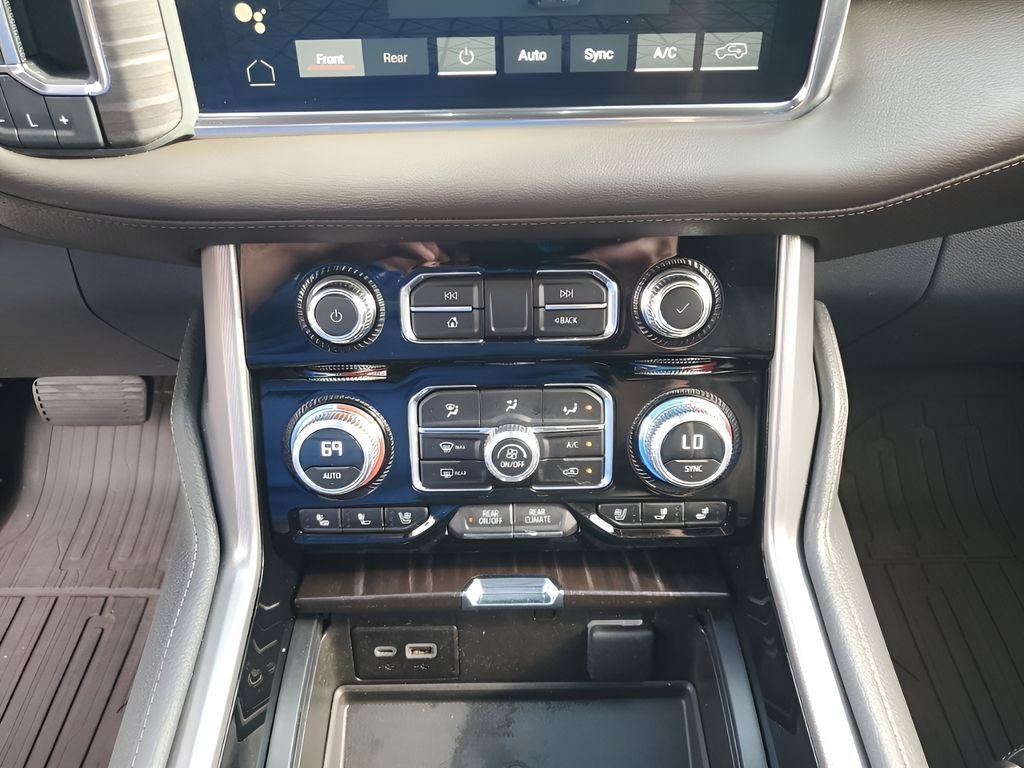 2023 GMC Yukon XL Denali - Photo 44