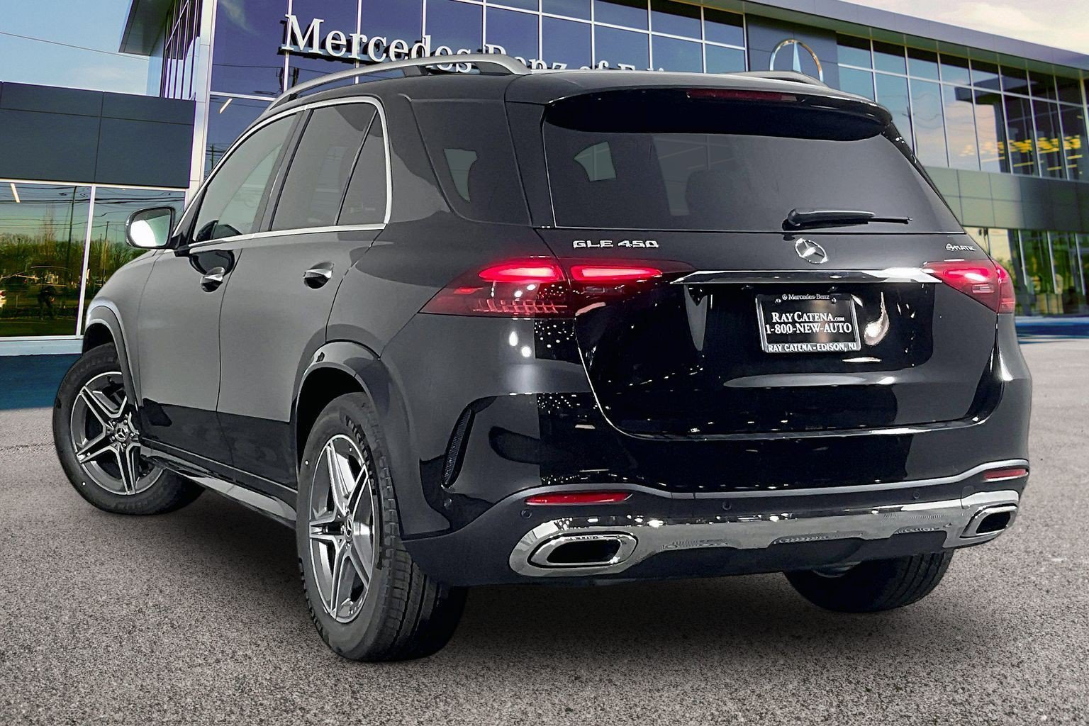 New 2026 Obsidian Black Metallic Mercedes-Benz GLE 450 image 16