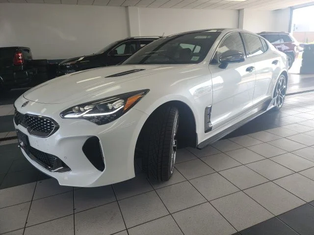 Used 2019 Snow White Pearl Kia GT2 image 7