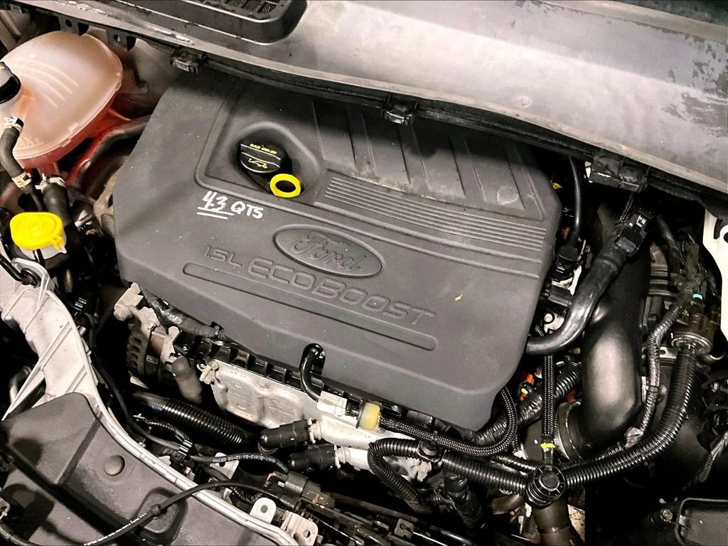 Used 2018 Silver Ford SE image 36