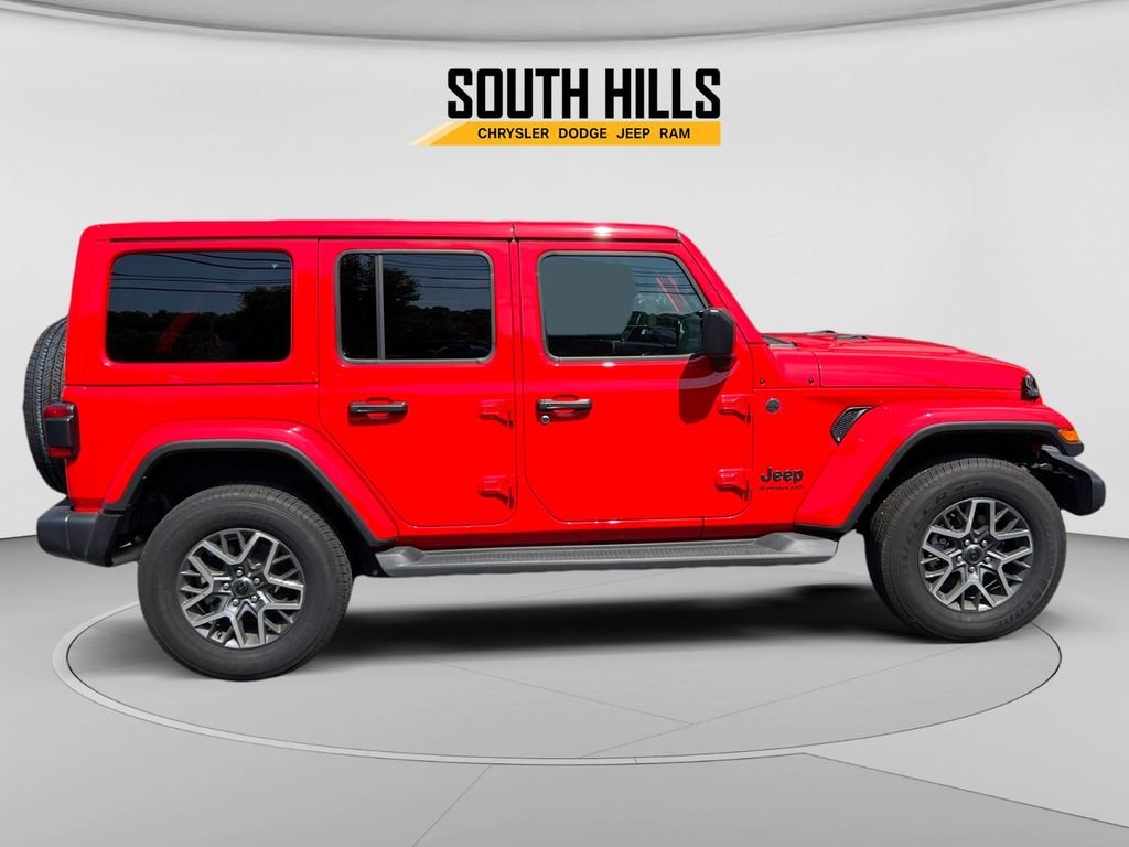2025 Jeep Wrangler 4-Door Sahara - Photo 6