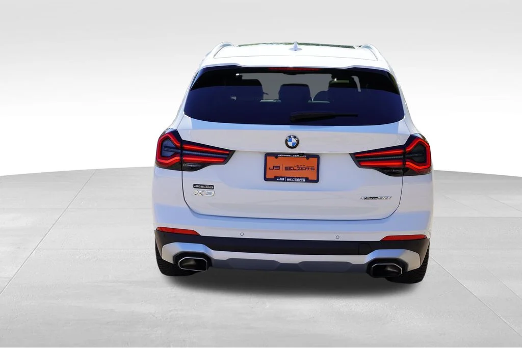 Used 2023 Alpine White BMW xDrive30i image 6