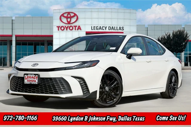 Pre-Owned 2025 Toyota Camry SE