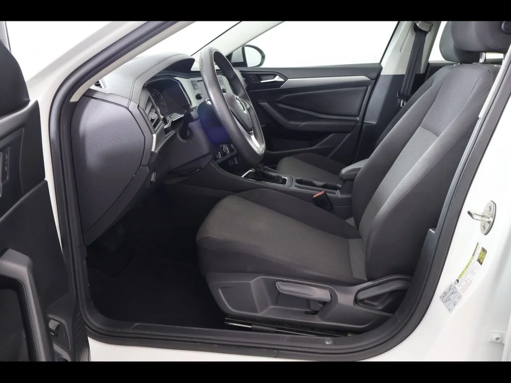 Used 2019 White Volkswagen 1.4T S image 11